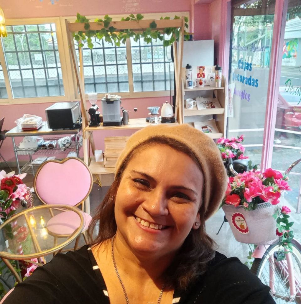 ¡Vive al Máximo con Ginnie Hasking!
